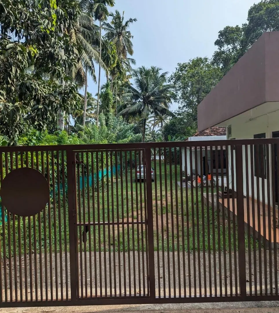 Islandstay-A Riverside Property Kollam Índia